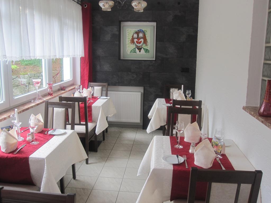 Hotel Zum Friedl Sankt Oswald-Riedlhuette Bagian luar foto