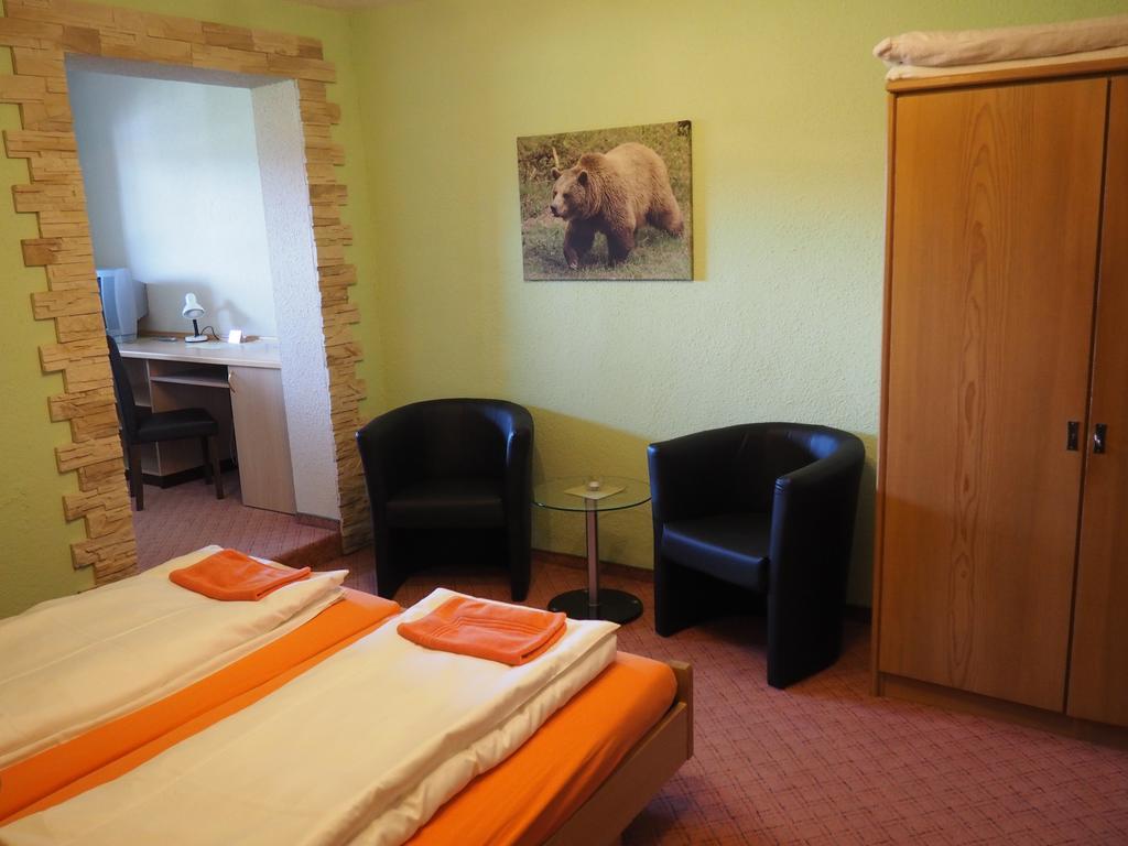 Hotel Zum Friedl Sankt Oswald-Riedlhuette Bagian luar foto
