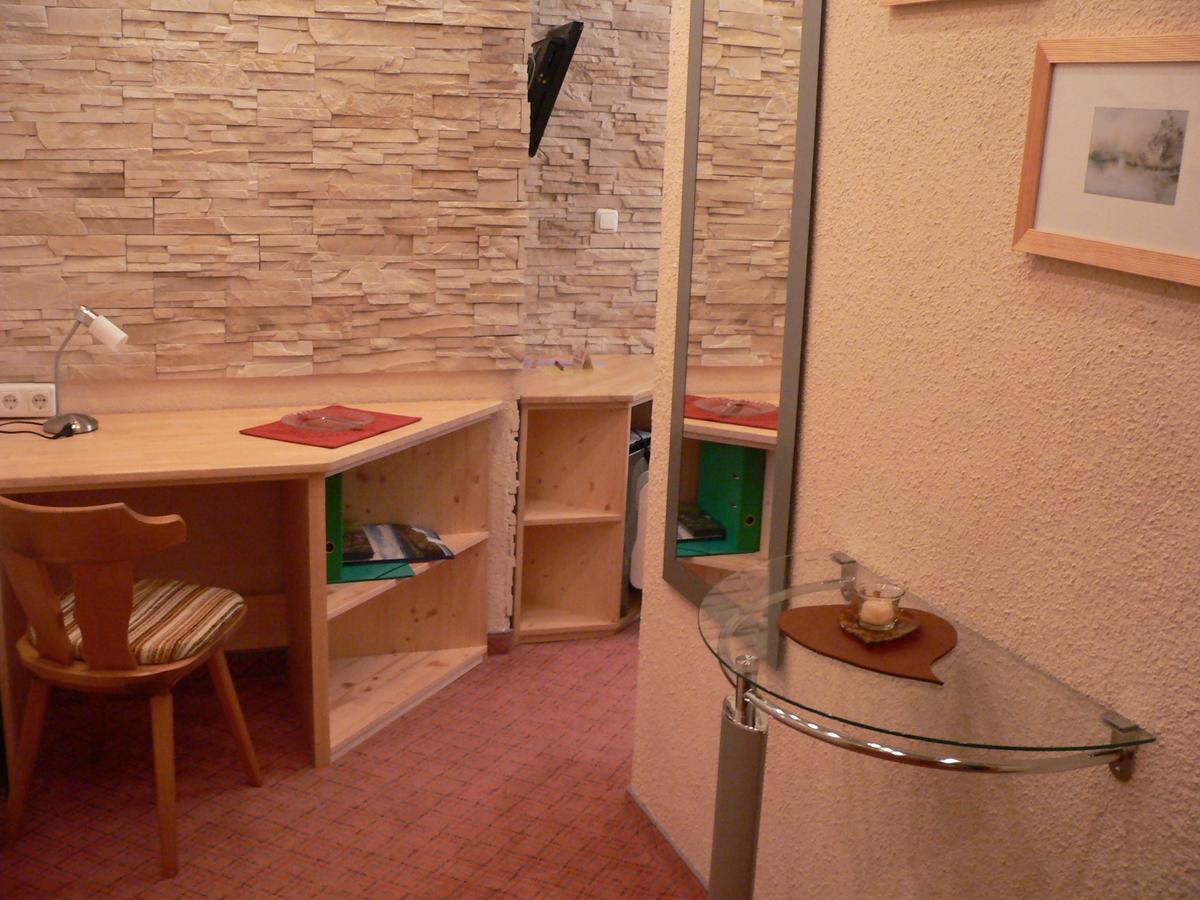 Hotel Zum Friedl Sankt Oswald-Riedlhuette Bagian luar foto