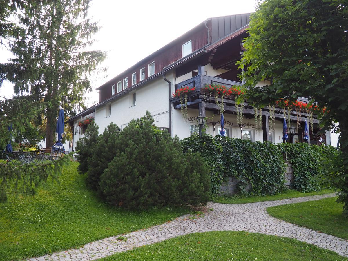 Hotel Zum Friedl Sankt Oswald-Riedlhuette Bagian luar foto